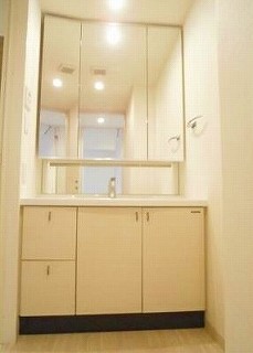 エスティメゾン四谷坂町の図面１