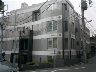 グリーングラス元代々木の外観