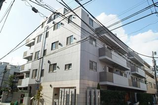 ＫＩＳＴ原宿の外観