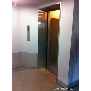 パークハビオ渋谷本町レジデンスのエレベーター前の写真