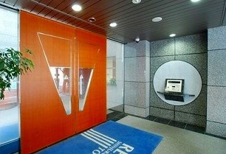 ルネ新宿御苑タワーの画像２