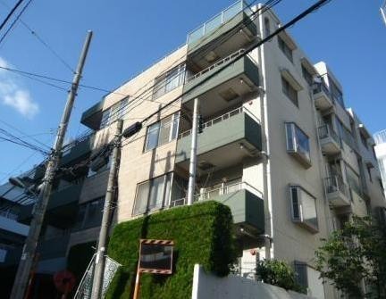 東急ドエルアルス神宮前 の外観