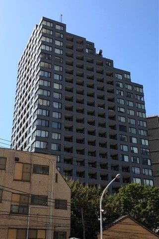 ラ・トゥール神楽坂の外観