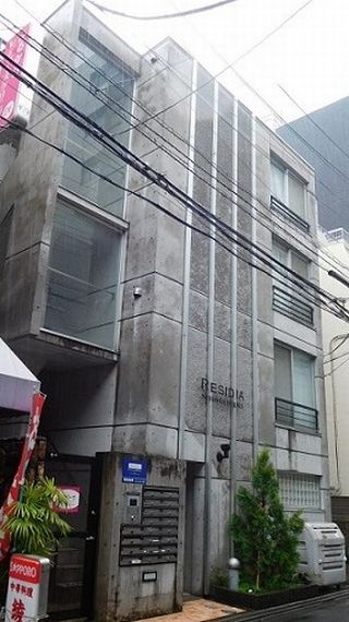 ルクレ西新宿Ⅱの外観