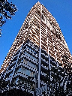 クレストプライムタワー芝の外観