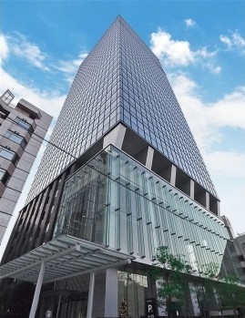 プラティーヌ西新宿の外観