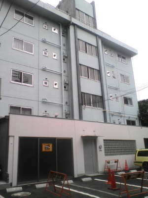パレス南青山の外観