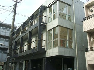 セブンアーチスの外観