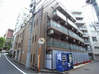 メインステージ青山の外観