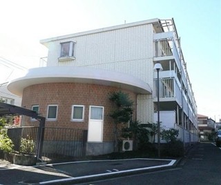 駒澤エミネンスの外観