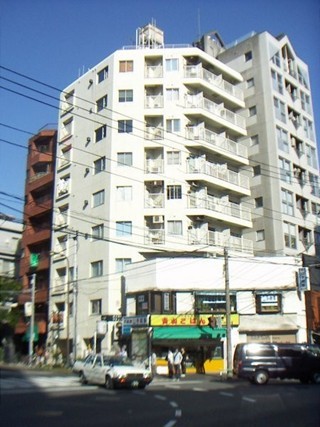 サーラ南青山の外観