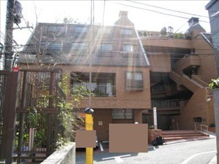 スカイプラザ赤坂の外観