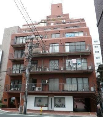 赤坂キャステール の外観