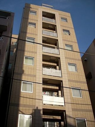 麻布イーストコアの外観