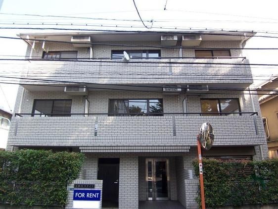 有栖川ステイツの外観
