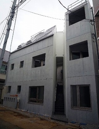 メイプル新中野の外観