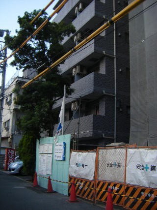 プレール・ドゥーク新宿御苑Ⅱの外観