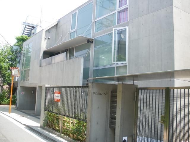 BORU　NH（西原）の外観