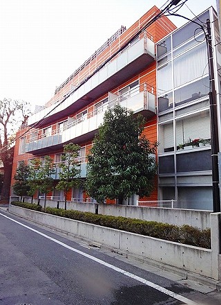 カスタリア西麻布霞町の外観