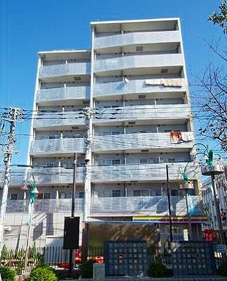 レジディア幡ヶ谷の外観
