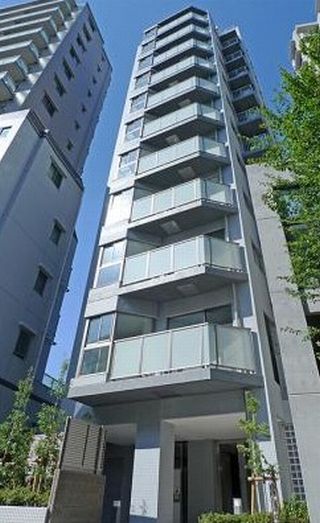 宮庭　東新宿ビルの外観