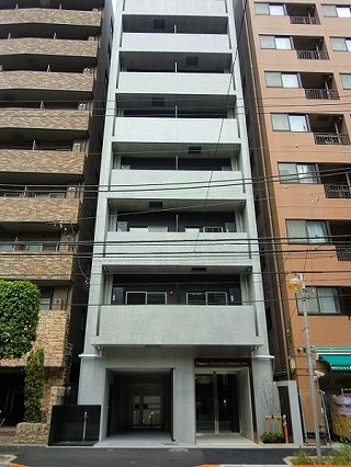 フェニックス新宿夏目坂の外観