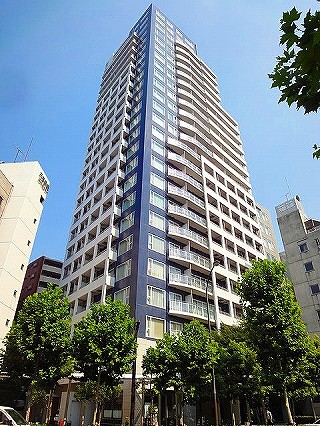 シティタワー四谷の外観