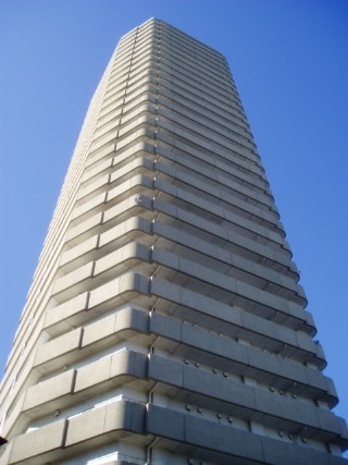 HF駒沢公園レジデンスTOWERの外観
