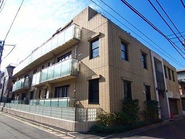 Ｄ’クラウディア青山ラグゼスの外観