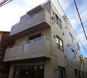 ディオネ四谷の外観