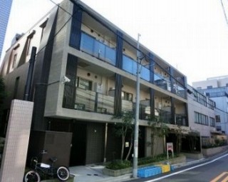 サンピエス市ヶ谷の外観