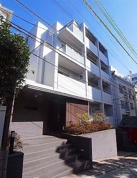 コンフォリア神楽坂の外観