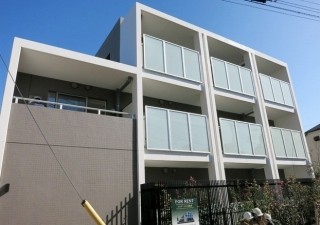 フレアージュ白金台の外観