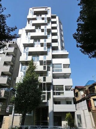 ＺＯＯＭ神宮前の外観
