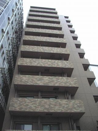 トーシンフェニックス代々木の外観